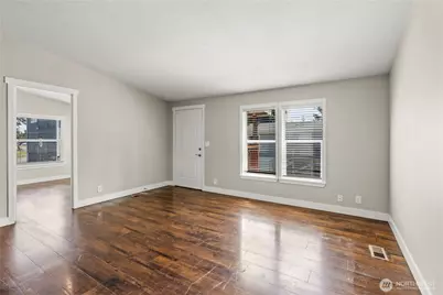 1112 Long Road #5, Centralia, WA 98531 - Photo 19