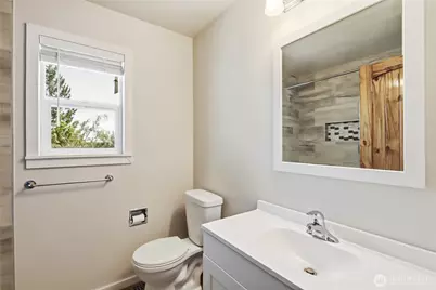10715 Hillsboro Drive NW, Silverdale, WA 98383 - Photo 29
