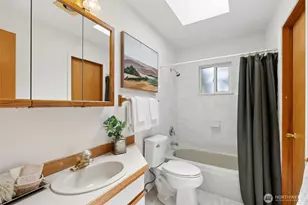 2613 NE 145th St, Seattle, WA 98155 - Photo 19