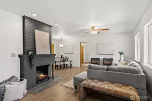 2613 NE 145th St, Seattle, WA 98155 - Photo 3