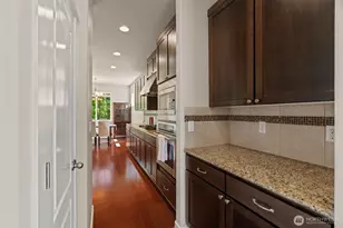 22313 38th Ave SE, Bothell, WA 98021 - Photo 13