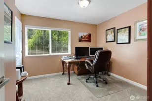 10901 174th Ave E, Bonney Lake, WA 98391 - Photo 23