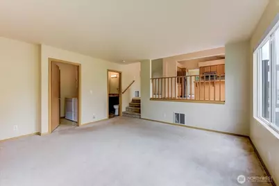 7001 60th Place NE, Marysville, WA 98270 - Photo 11