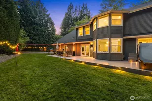 12217 NE 100th St, Kirkland, WA 98033 - Photo 37