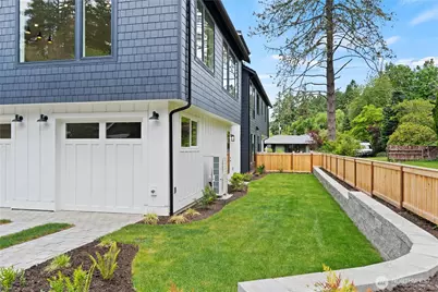 529 SE Bush Street #B, Issaquah, WA 98027 - Photo 5