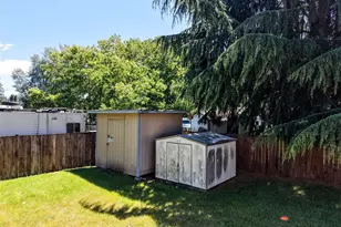 122 169th St E, Spanaway, WA 98387 - Photo 9