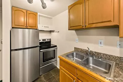 1000 Union Street #205, Seattle, WA 98101 - Photo 9
