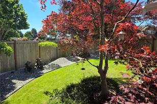 9221 181st Ave E, Bonney Lake, WA 98391 - Photo 25