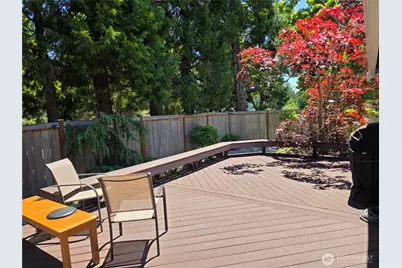 9221 181st Avenue E, Bonney Lake, WA 98391 - Photo 23