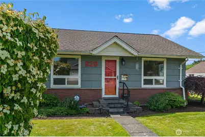 926 6th Avenue SW, Puyallup, WA 98371 - Photo 1