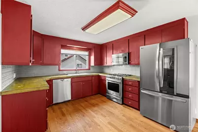 926 6th Avenue SW, Puyallup, WA 98371 - Photo 11