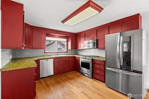926 6th Ave SW, Puyallup, WA 98371 - Photo 11