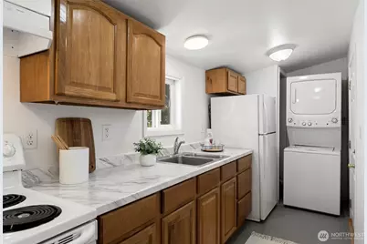2212 15th Street, Bremerton, WA 98312 - Photo 9