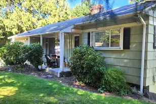 10034 SE 8th, Bellevue, WA 98004 - Photo 17