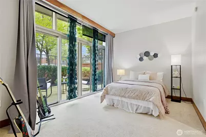10620 NE 9th Place #TH-6, Bellevue, WA 98004 - Photo 9