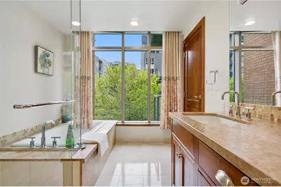 10620 NE 9th Place #TH-6, Bellevue, WA 98004 - Photo 25