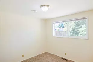 7825 189th Pl SW, Edmonds, WA 98026 - Photo 15