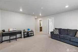 12925 178th St Ct E, Puyallup, WA 98374 - Photo 13