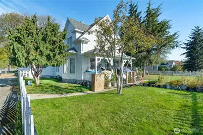 2701 Simpson Avenue, Hoquiam, WA 98550 - Photo 3