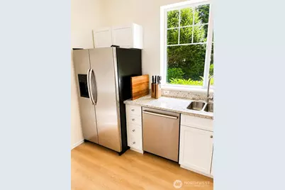 9630 178th Place NE #2, Redmond, WA 98052 - Photo 15