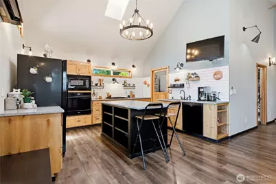 308 Loveland Avenue, Mukilteo, WA 98275 - Photo 11