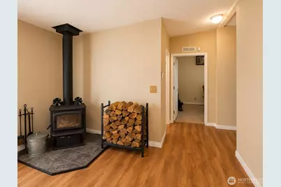 1611 E North Bay Road, Allyn, WA 98524 - Photo 15