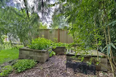 18701 10th Avenue NE, Poulsbo, WA 98370 - Photo 37