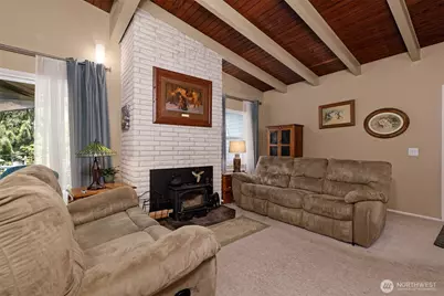 18701 10th Avenue NE, Poulsbo, WA 98370 - Photo 5