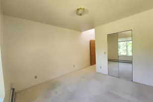 10336 NE Knight Rd, Bainbridge Island, WA 98110 - Photo 15