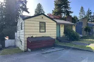 15833 15th Ave NE, Shoreline, WA 98155 - Photo 13