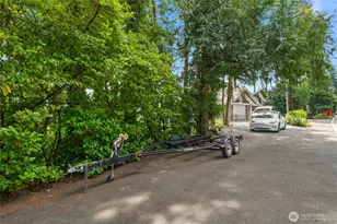 2240 West LK Sammamish Pkwy NE, Redmond, WA 98052 - Photo 39