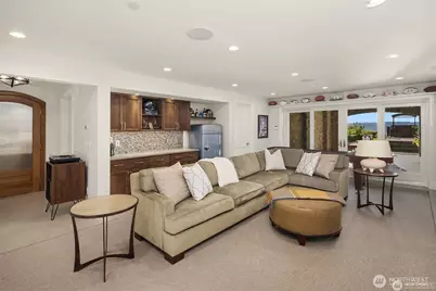 2409 Evergreen Point Road, Medina, WA 98039 - Photo 25