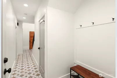 6735 11th Avenue NW, Seattle, WA 98117 - Photo 21