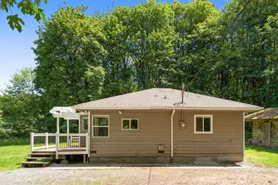 2703 25th Street SW, Puyallup, WA 98373 - Photo 19