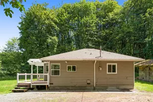 2703 25 St SW, Puyallup, WA 98373 - Photo 19
