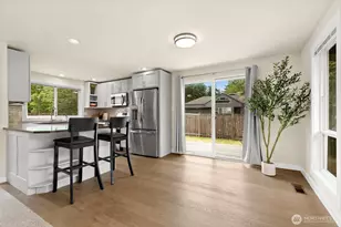 9802 117th Pl NE, Kirkland, WA 98033 - Photo 9
