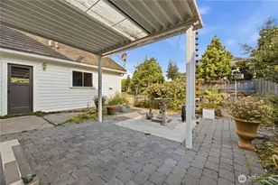 225 McElroy Pl, Puyallup, WA 98371 - Photo 33