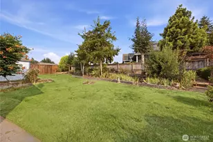 225 McElroy Pl, Puyallup, WA 98371 - Photo 35