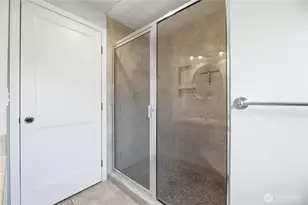 225 McElroy Pl, Puyallup, WA 98371 - Photo 31