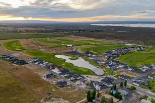 8431 SE Desert Greens Loop, Othello, WA 99344 - Photo 7