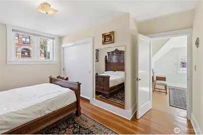 425 Walker Street, Port Townsend, WA 98368 - Photo 21