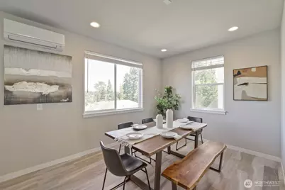 14715 Admiralty Way #B7, Lynnwood, WA 98087 - Photo 9