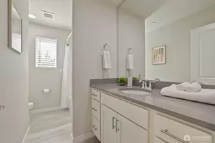 14715 Admiralty Way, Lynnwood, WA 98087 - Photo 21