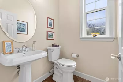 1922 10th Street Pl SW, Puyallup, WA 98371 - Photo 15