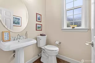 1922 10th St Pl SW, Puyallup, WA 98371 - Photo 15