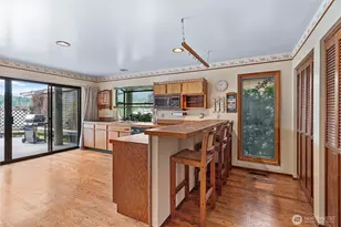 859 E Lake Samish Dr, Bellingham, WA 98229 - Photo 21