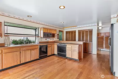 859 E Lake Samish Drive, Bellingham, WA 98229 - Photo 23