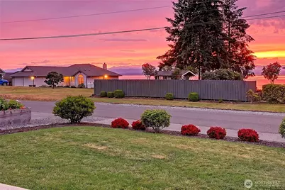 1612 Country Club Drive, Camano Island, WA 98282 - Photo 3