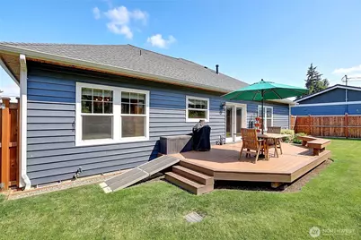 1612 Country Club Drive, Camano Island, WA 98282 - Photo 13