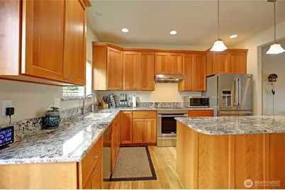 1612 Country Club Drive, Camano Island, WA 98282 - Photo 11